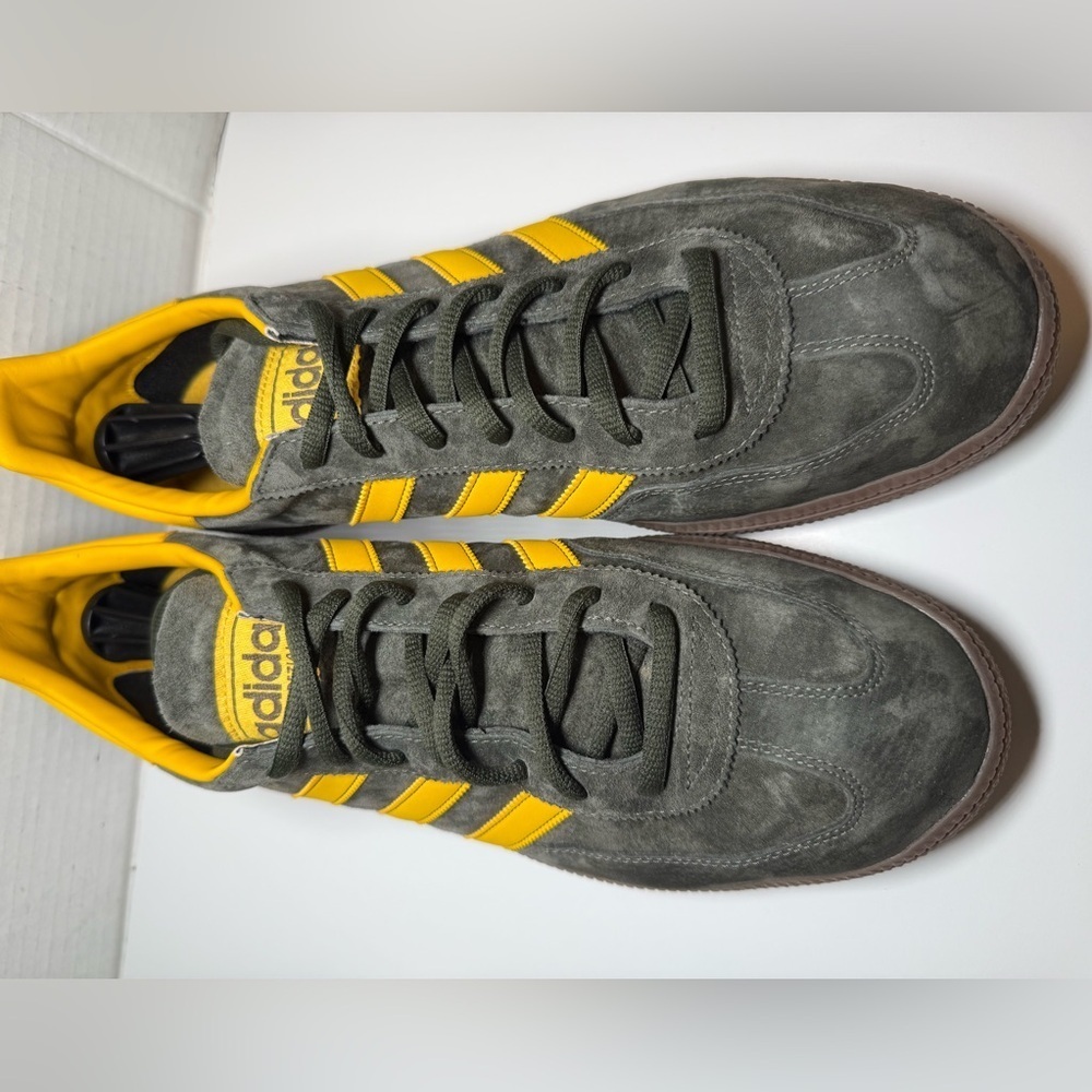 🔥RARE Adidas Handball Spezial Night Cargo Tribe Yellow Adidas - Picture 3 of 16